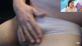 Vibrating toy brings juicy cumshot to amater crossdressing guy