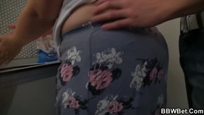 BBWBet Getting Some Cream On A Huge Rack