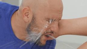 ”BRAZZERS - JMac Follows AJ Applegate's Wet Clues. She Squirts!”