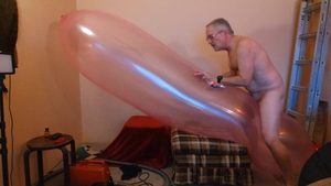 Balloonbanger 83) Ride Hump Pop immense Blimp Balloon!