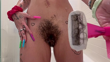 Nali Marie Shaves Her Pussy POV Hairy Bush Removal In Real Time