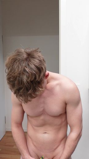 GRWM NUDE as a fit twink