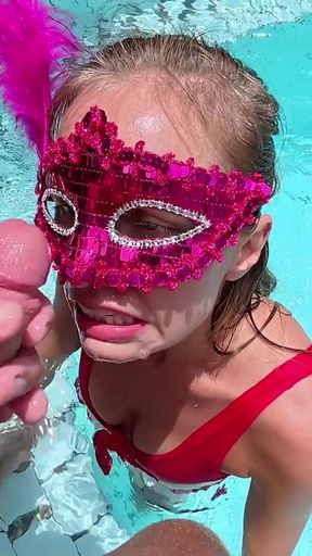 Amateur Hotwife Gets a Messy Facial by the Pool