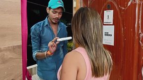 Horney customer fucked by delivary boy