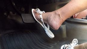 High Arch in Flip Flops to the floor board