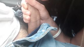 Public Car Blowjob and Sex, Interrupted by Cops