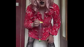 bisexual crossdresser loves piss that much he wants to swallow yours right from out of your bladder