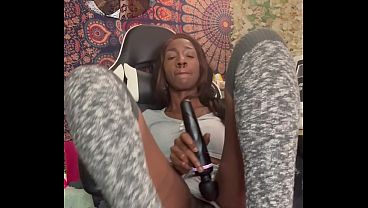 Madame Kinky Kay Mutual Masturbation Mania .... so may nuts