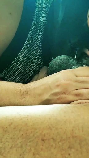 Free Hot Throatpie.... the Breakfast of Champions