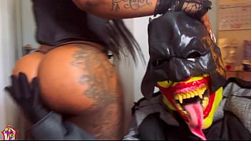 Batman Comes To Save The Day And Ends Up Fucking A Funsized Whore
