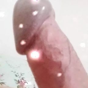 ---LATINA SHEMALE BIG WHITE COCK CAM!!!