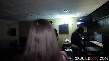Crazy Groupies Fuck With Rappers | INSTAGRAM @elclubmx4