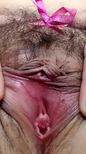 Big Sweet Pussy Lips Gape and Yank
