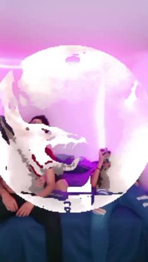 Sí,  OTRO TRÍO! Ahora con 2 vatos universitarios