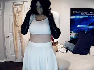 Elfie & Poppy Pt1! Awkward and shy Rubber manga doll Elfie shows u her cute rubber body!