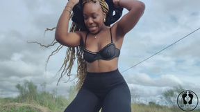 EBONY GIRL PEE ON A CAR LICKING AND SPITTING FETISH