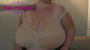 giant tits play in brown granny bra