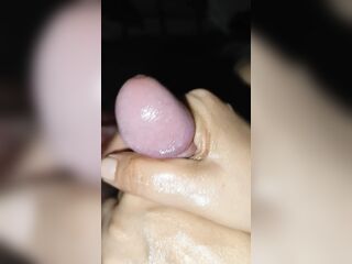 Slaver Oil Tugjob POV – Close-Up Control, Intensive Finish & Her Shocked Reaction