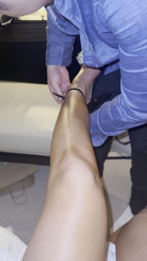 He said he "wasn't into feet"... 5 minutes later he's sucking my toe like his life depends on it 👣😈💕