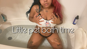 Little pet bath time