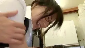 Jav Actress Unzips Her Jeans for Explicit Oral Play Showdown