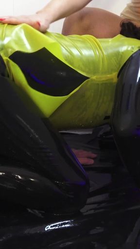 Epic Mouth Pissing and Drinking Ft Italian Mistress Ludovica Slave Maz Morbid