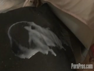 Dirty poolside whore Scarlett gets her titties blasted