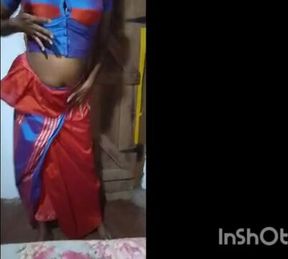 Sari Adventures with Shashi: A Fun and Playful Experience!