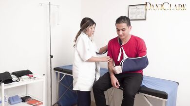 I nurse after consultation / Shaira