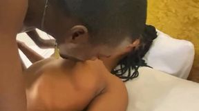 hotel cleaner fuck her pussy
