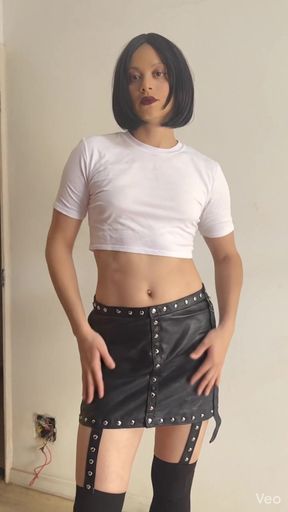 Cdzinha masturbating 3