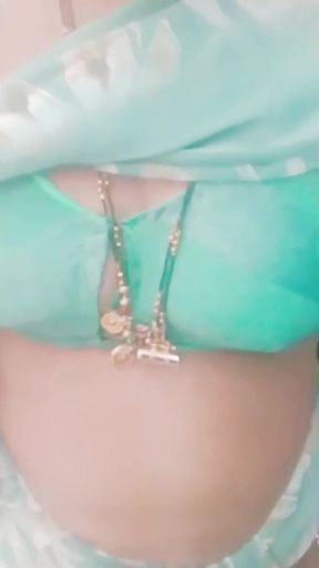 Wife Shows Her Body to Her Husband and Fuck