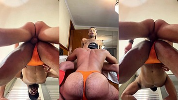 Me acabei nessa rabeta enorme desse macho delicioso,cuzão peludo de macho e com uma bela calcinha laranja socada no rabo - Edição com novas cenas - Foda completa