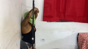 ASIAN WOMAN DISCOVERS DWARF SLAVE DISGUISED AS AN ALIEN TO SNIFF KIARA'S FARTS CLIP 1 - FULL HD CAM