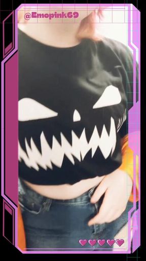 GOTH WHORE STRIPTEASE