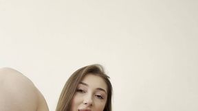 Social Media Creator @MollyMeow @Pussy Fingering & #Big Ass #Solo #Amateur #Shaved Pussy video hot hardcore | Tik.Porn