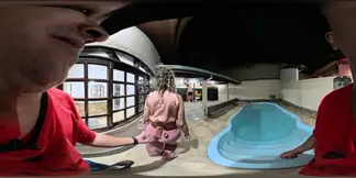 Executive GF gives sultry suck and bangs client in empty home