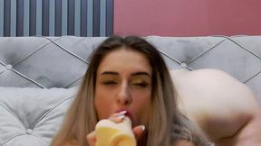 Lizza Belle Private Show