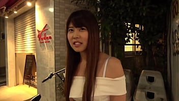 【超エロ デ ゴメンネ！】ガールズバーで働く女の子にインタビュー！きらら(23)&rarr_まだお店で働き始めて1週間&hellip_自分のトーク力の無さが悩み