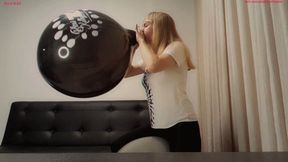 Alla makes B2P black balloon