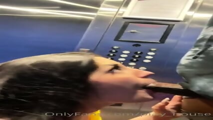 blowjob; More of her here, 177 videos =  https://rentry.co/ddd2virv