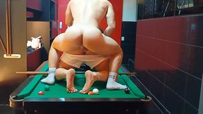 SaymonFitness comendo o cu gostoso da travesti pauzuda