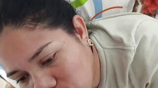 Mamada, semen en la boca – POV anal Vídeo POV de una puta latina madura amateur siendo follada analmente