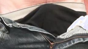 ”Skinny & handsome senior jerks off his dick after work”