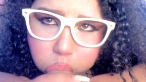 I suck a very tasty cock with lots of saliva. Do you want me to do the same for you now?