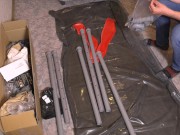 Unboxing Vacbed with hands - Unxboxing Vakuumbett mit Handschuhe