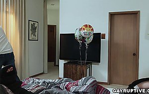 Stepson even injured is ready to burst out his sexual frustrations