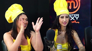 Ninfeta rebolando sua bunda bem safada