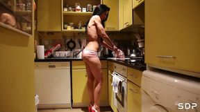 shalina devine - play in the kitchen