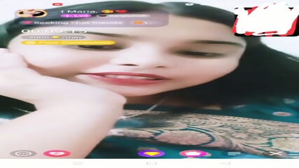 Mariya Bangladeshi chamet girl show boobs